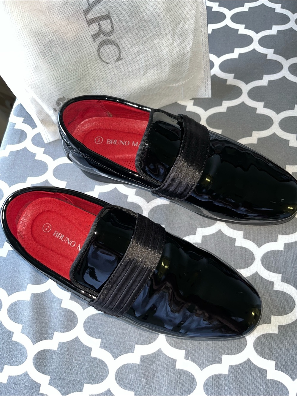 Bruno Marc Black Patent Loafers with Red Insole Little Boys (9 years old)Size 2